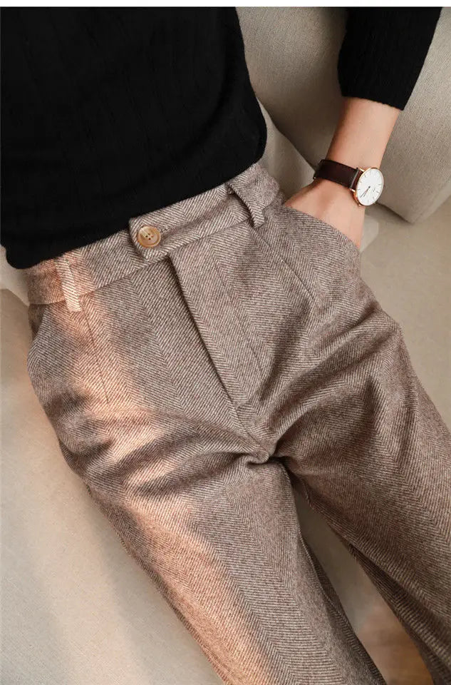 Women&#39;s High-Waisted Woolen Harem Pants: Casual Office Trousers for Autumn/Winter 2024