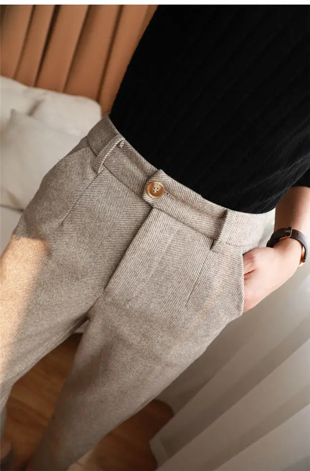 Women&#39;s High-Waisted Woolen Harem Pants: Casual Office Trousers for Autumn/Winter 2024