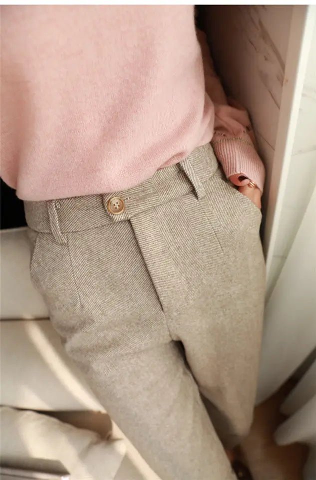 Women&#39;s High-Waisted Woolen Harem Pants: Casual Office Trousers for Autumn/Winter 2024