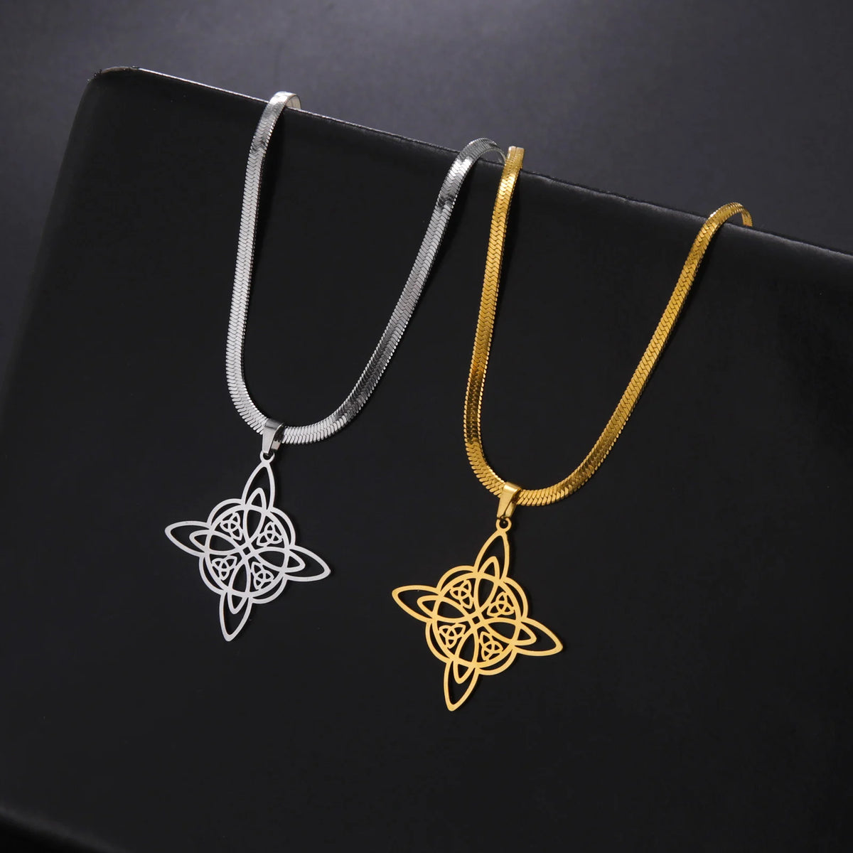 Skyrim Witch Knot Necklace – Gold Stainless Steel Snake Chain Choker, Celtic Wicca Amulet for Women