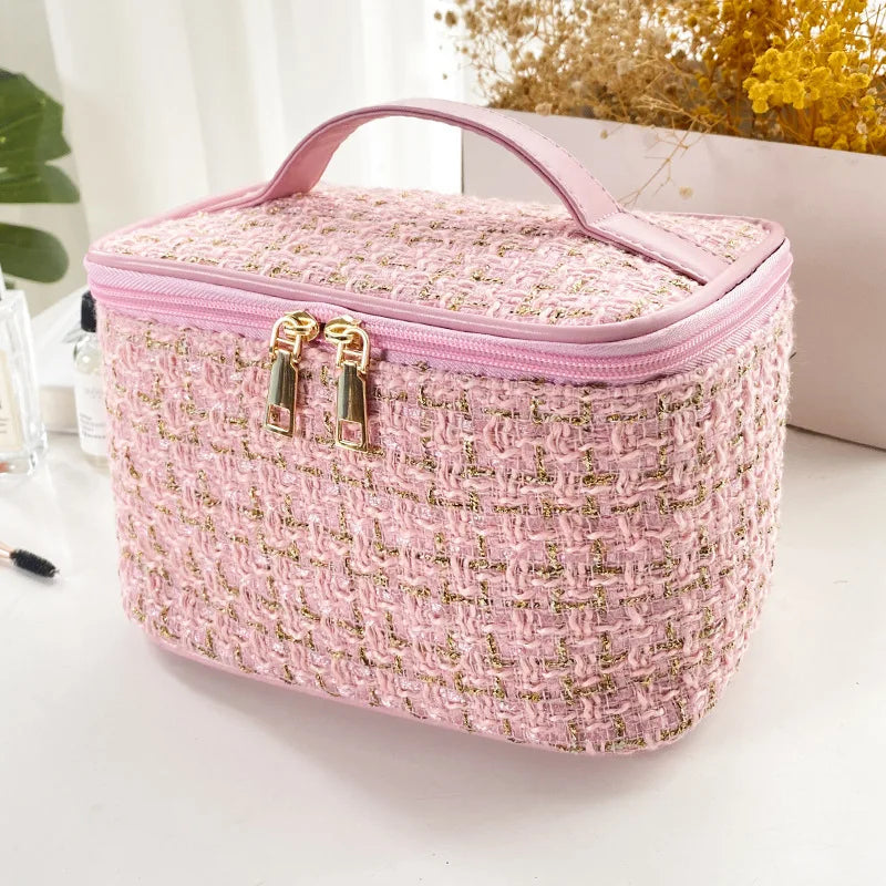 Korean Plaid Portable Makeup Bag - Large Capacity Travel Toiletry Organizer