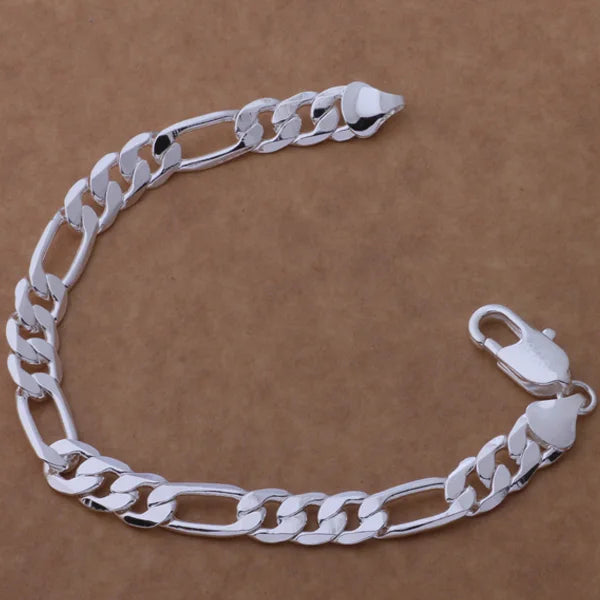 925 Sterling Silver Heart Bracelet for Women and Men, High-Quality Romance Chain Fashion Jewelry for Engagement, Party and Wedding Gift