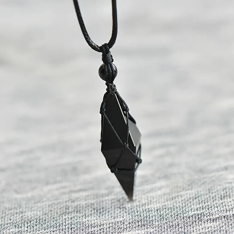 Bohemian Handmade Natural Black Stone Necklace for Men and Women, Elegant Fashion Jewelry Gift