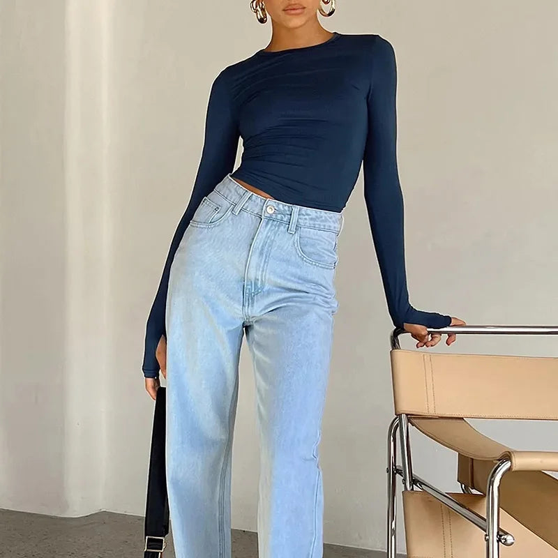 Fashion Women’s Long Sleeve Crew Neck T-Shirt: Slim Fit Crop Top with Thumb Holes for Summer Streetwear