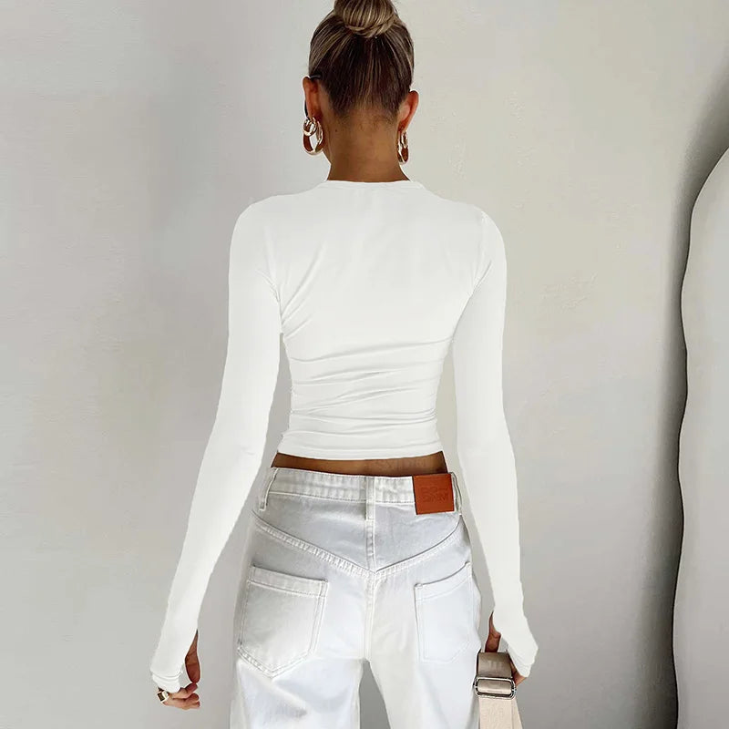 Fashion Women’s Long Sleeve Crew Neck T-Shirt: Slim Fit Crop Top with Thumb Holes for Summer Streetwear