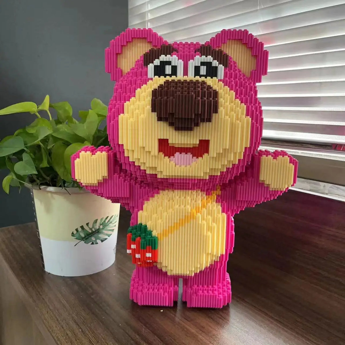 30cm Large Strawberry Bear Building Block Set, Cute DIY Assembly Puzzle Toy, Creative Gift for Kids