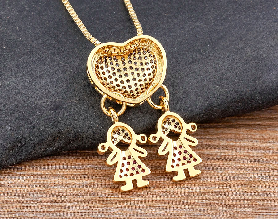 Nidin Luxury Crystal Zircon Heart Pendant Necklace for Girls and Boys, Romantic Inlaid Design Fashion