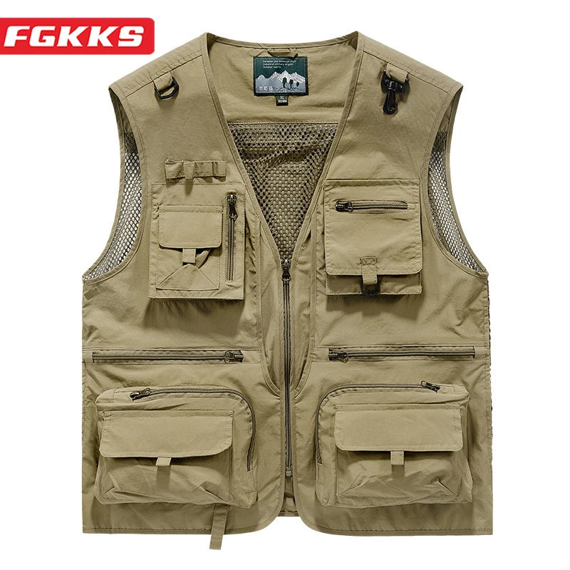 FGKKS 2023 Outdoor Leisure Vest Men&#39;s New Multi-Pocket Breathable Outdoor Sports Coat High-Quality Design Leisure Vest Men