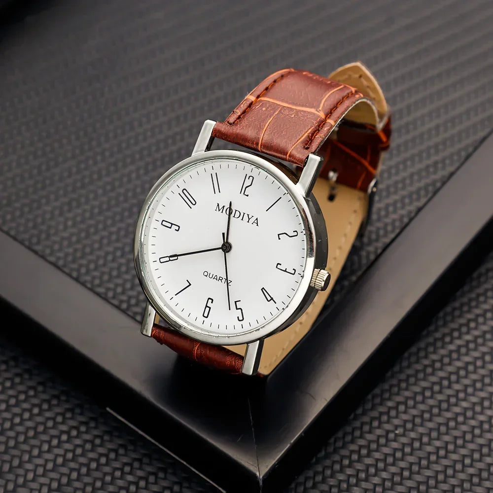 Luxury Leather Strap Quartz Watch – Men&#39;s &amp; Women&#39;s Business Analog Wristwatch for Casual &amp; Formal Style