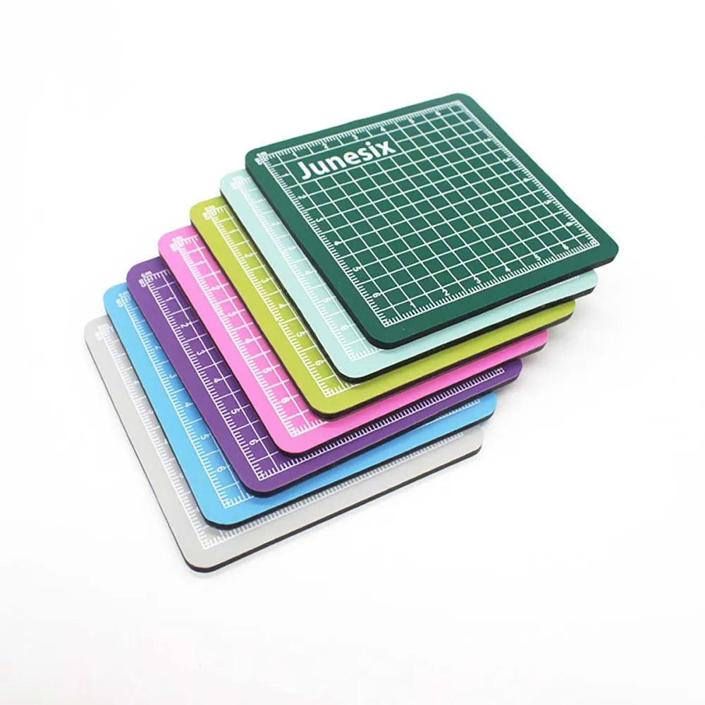 Mini Model Cutting Mat (8x8cm) for Engraving and Art Supplies