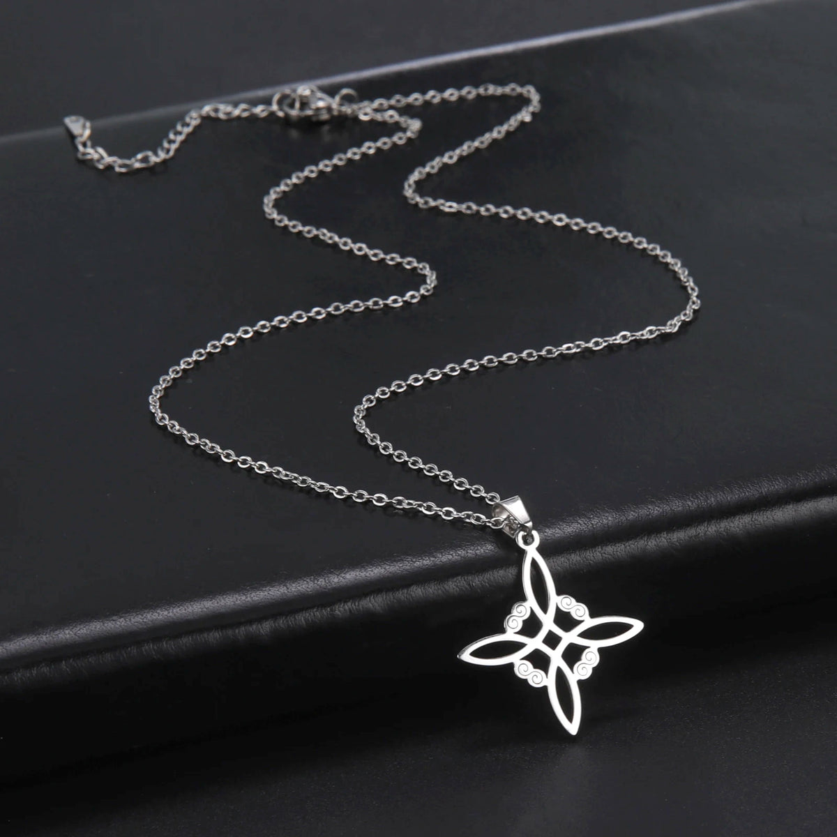 Skyrim Wicca Witch Knot Necklace – Vintage Stainless Steel Amulet Choker, Supernatural Jewelry Gift for Women