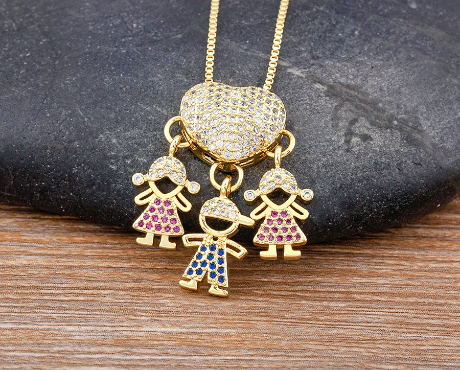 Nidin Luxury Crystal Zircon Heart Pendant Necklace for Girls and Boys, Romantic Inlaid Design Fashion