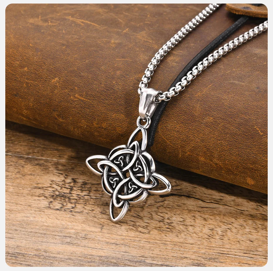 Vnox Vintage Celtic Knot Pendant Necklace for Men and Women, Stainless Steel Nordic Triquetra Amulet, Witches Knot Fashion Jewelry