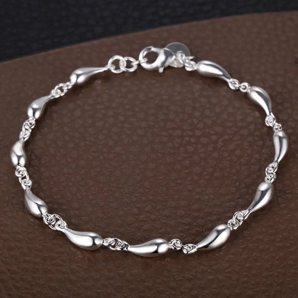 925 Sterling Silver Heart Bracelet for Women and Men, High-Quality Romance Chain Fashion Jewelry for Engagement, Party and Wedding Gift