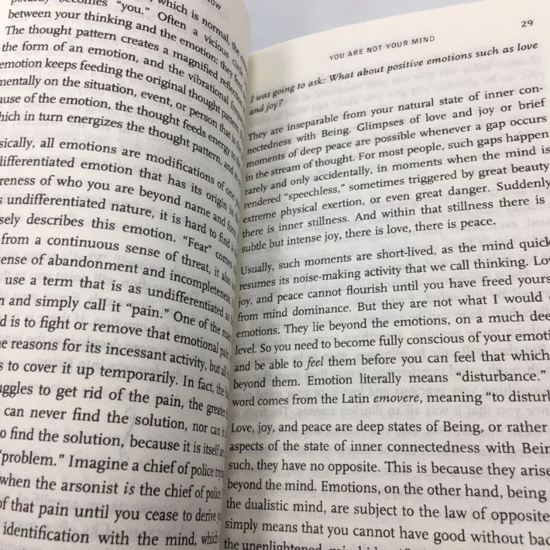 The Power of Now: A Guide to Spiritual Enlightenment by Eckhart Tolle – An Inspiring Success and Motivation Book for Youth