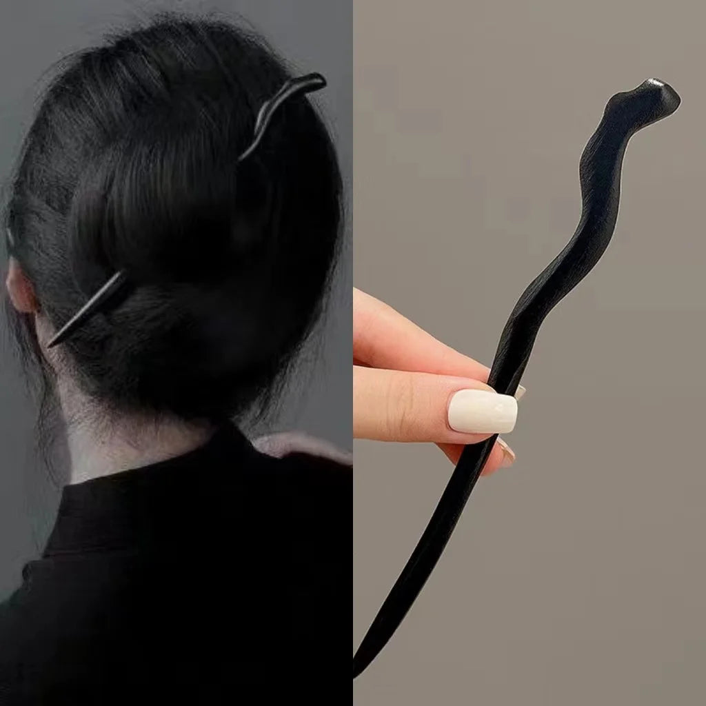 Simple Black Wood Hairpin – Elegant Hair Accessory for Women, Perfect for Everyday or Special Occasions