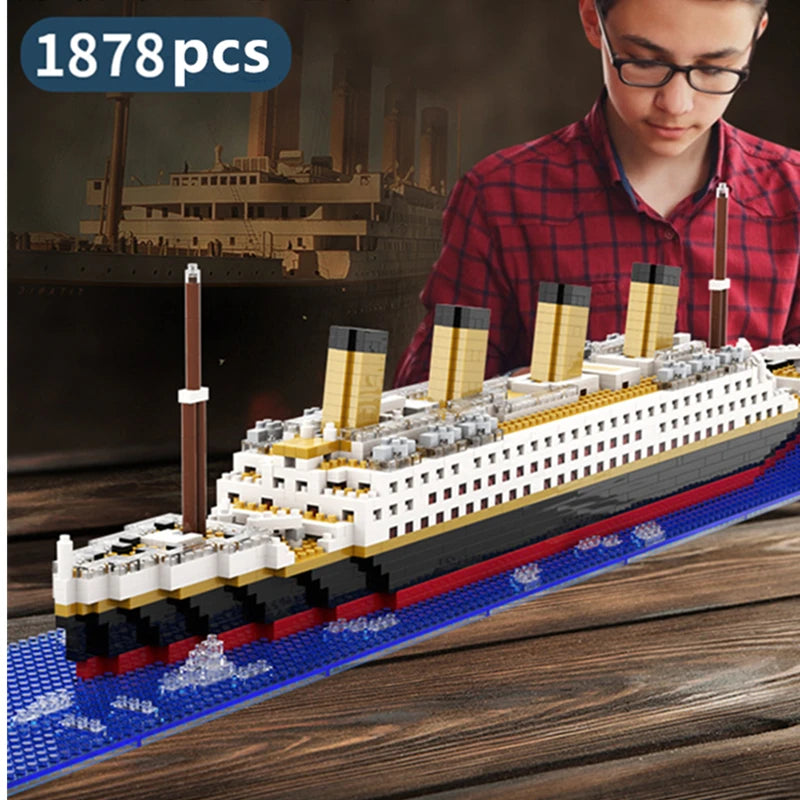 Titanic Building Block Model Kit: Small Particle Puzzle Cruise Ship for Kids