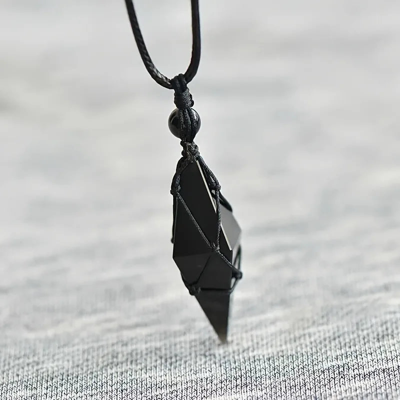 Bohemian Handmade Natural Black Stone Necklace for Men and Women, Elegant Fashion Jewelry Gift