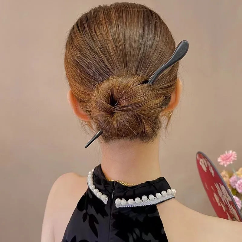 Simple Black Wood Hairpin – Elegant Hair Accessory for Women, Perfect for Everyday or Special Occasions