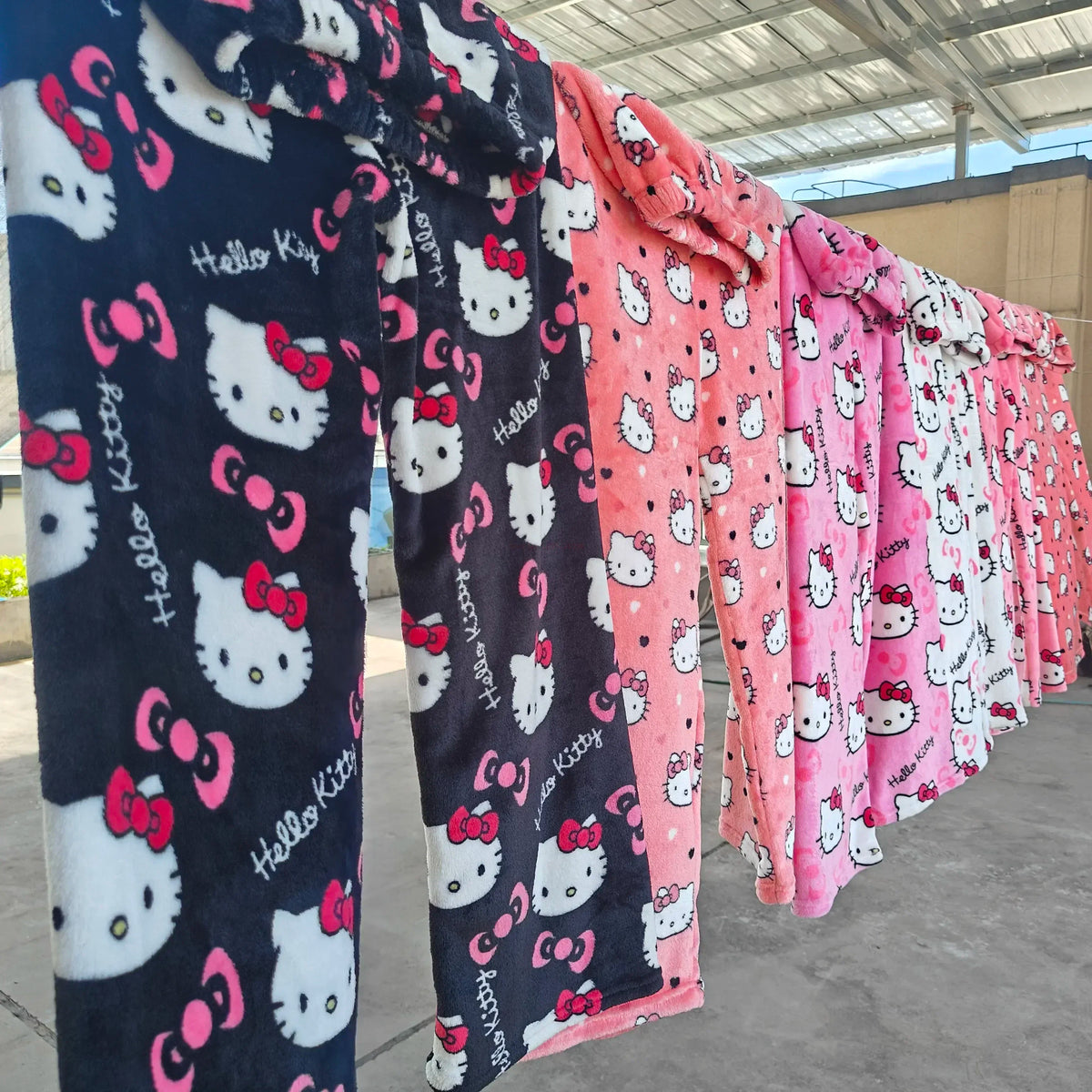 Sanrio Hello Kitty Y2K Kawaii Anime Flannel Pajamas – Women’s Warm Woolen Cartoon Casual Home Pants