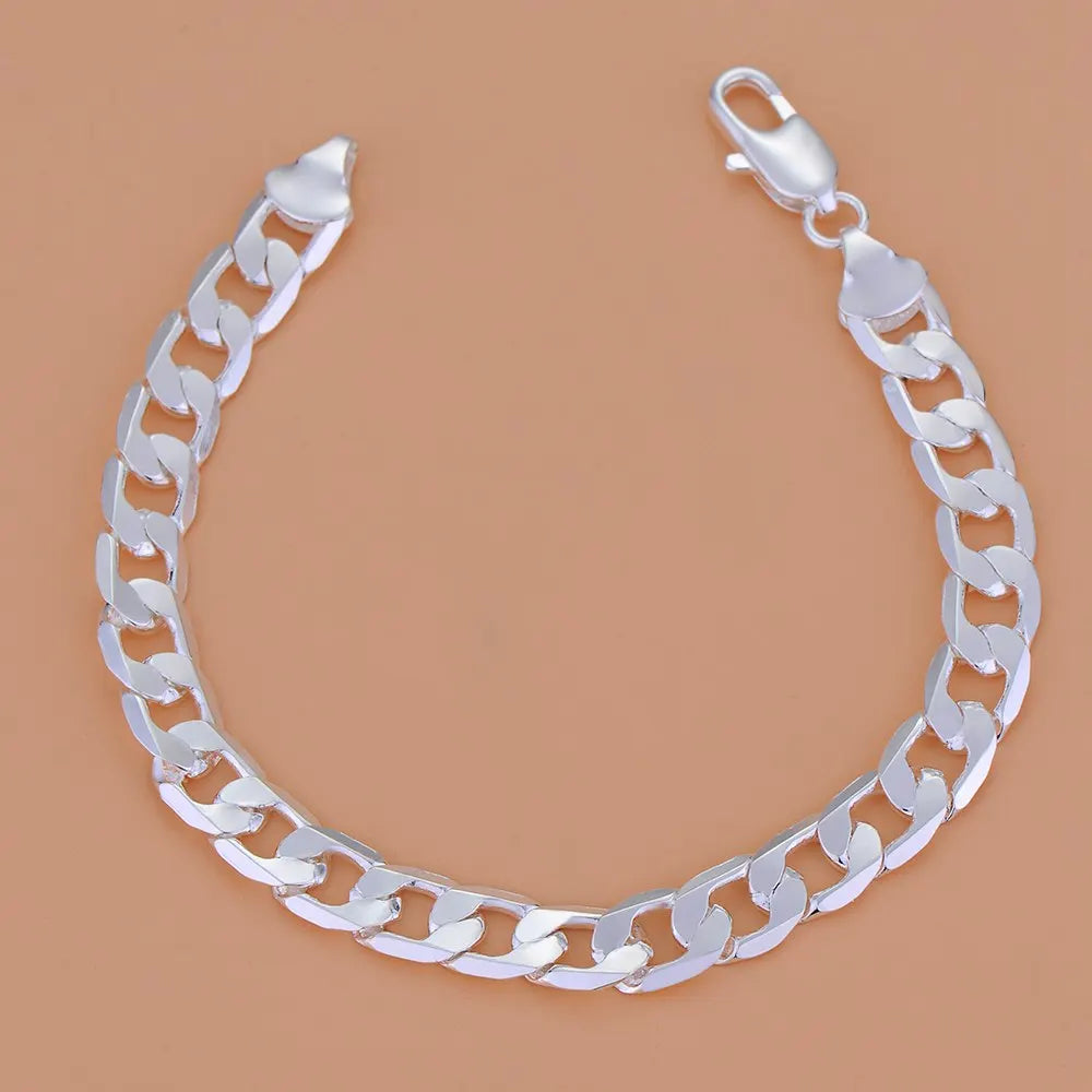 925 Sterling Silver Heart Bracelet for Women and Men, High-Quality Romance Chain Fashion Jewelry for Engagement, Party and Wedding Gift