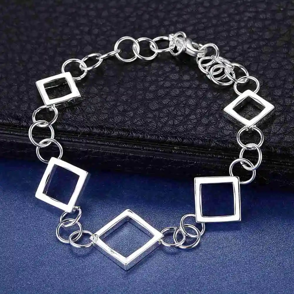 925 Sterling Silver Heart Bracelet for Women and Men, High-Quality Romance Chain Fashion Jewelry for Engagement, Party and Wedding Gift