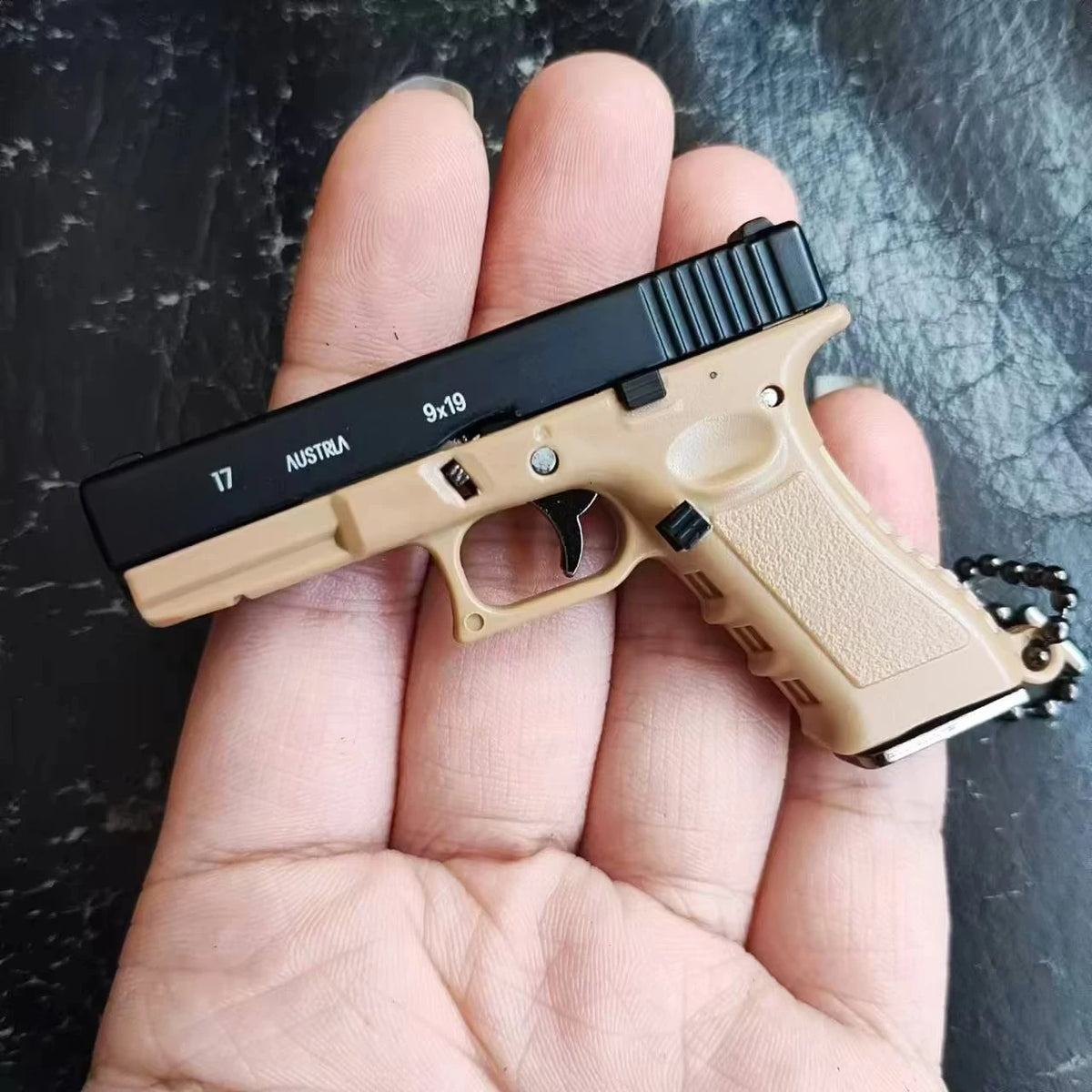 1:3 Scale Glock G17 Mini Pistol Model: Metal DIY Toy Keychain Pendant