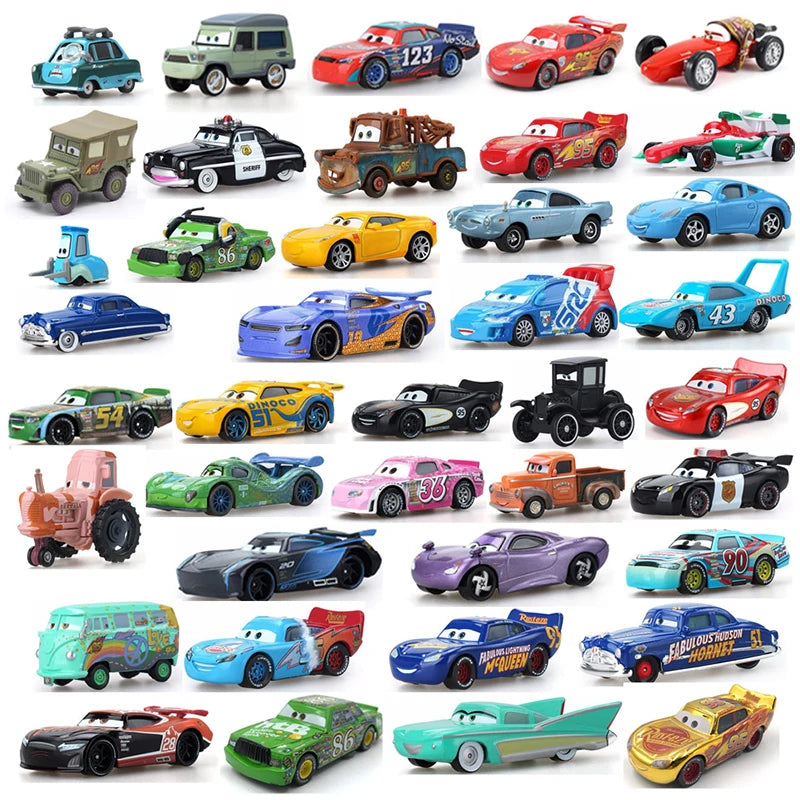 Disney Pixar Cars 2 Lightning McQueen Mini Racing Car – Original 1:3 Dinoco Racers Collection, Diecast Metal Model for Kids&#39; Gifts