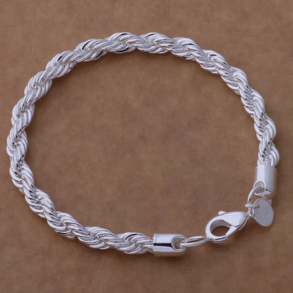 925 Sterling Silver Heart Bracelet for Women and Men, High-Quality Romance Chain Fashion Jewelry for Engagement, Party and Wedding Gift