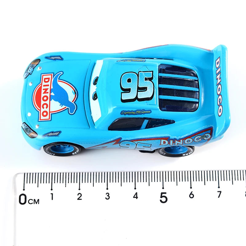 Disney Pixar Cars 2 Lightning McQueen Mini Racing Car – Original 1:3 Dinoco Racers Collection, Diecast Metal Model for Kids&#39; Gifts