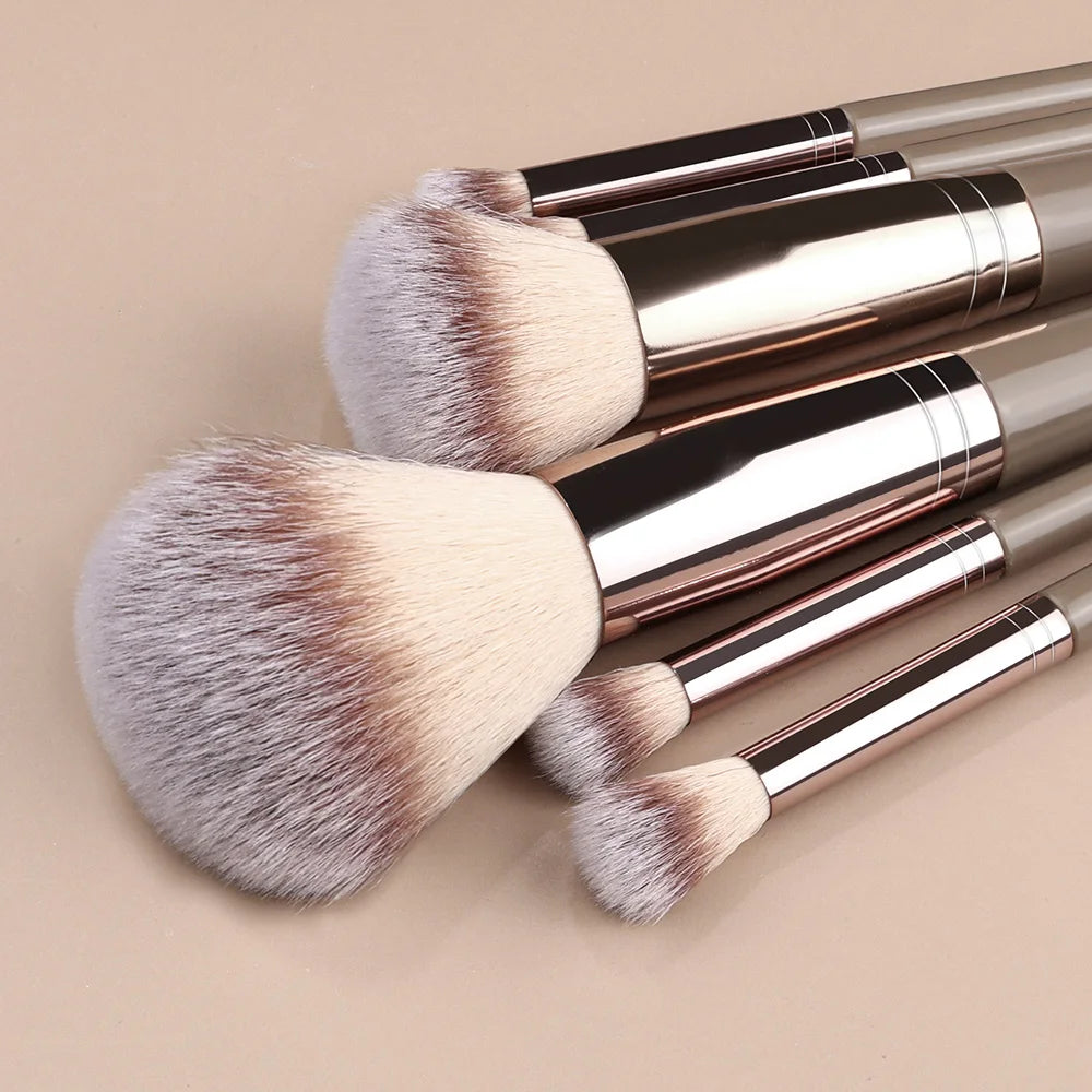 Makeup Brush Set - Foundation, Eyeshadow &amp; Blush Blending Tools