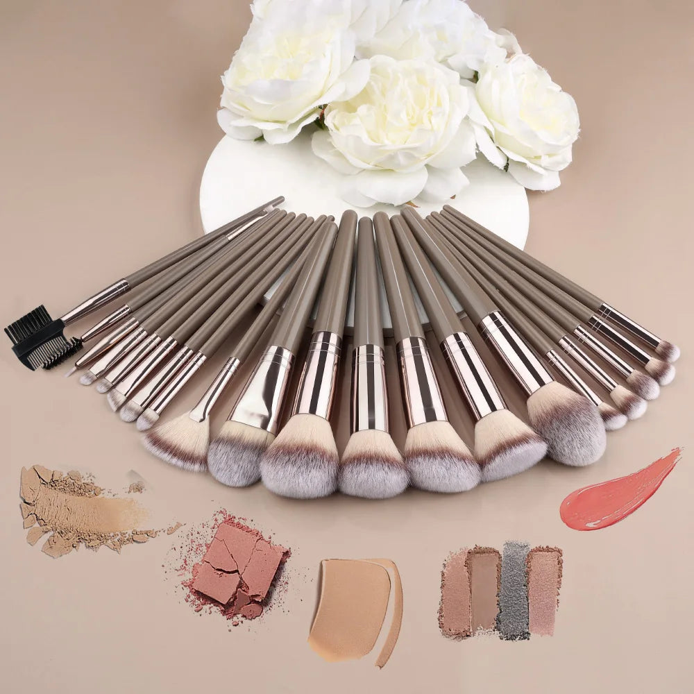 Makeup Brush Set - Foundation, Eyeshadow &amp; Blush Blending Tools