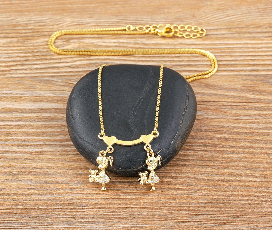 Nidin Gold-Plated Mom and Daughter Pendant Necklace with Cubic Zirconia, Elegant Mother's Day Jewelry Gift