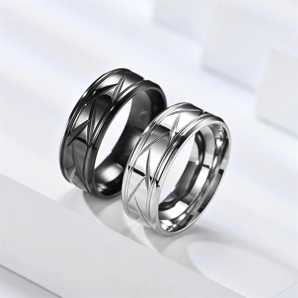 Men&#39;s Multi-Faceted Silver &amp; Black Stainless Steel Ring – Grooved Design for Engagement or Anniversary Gifts