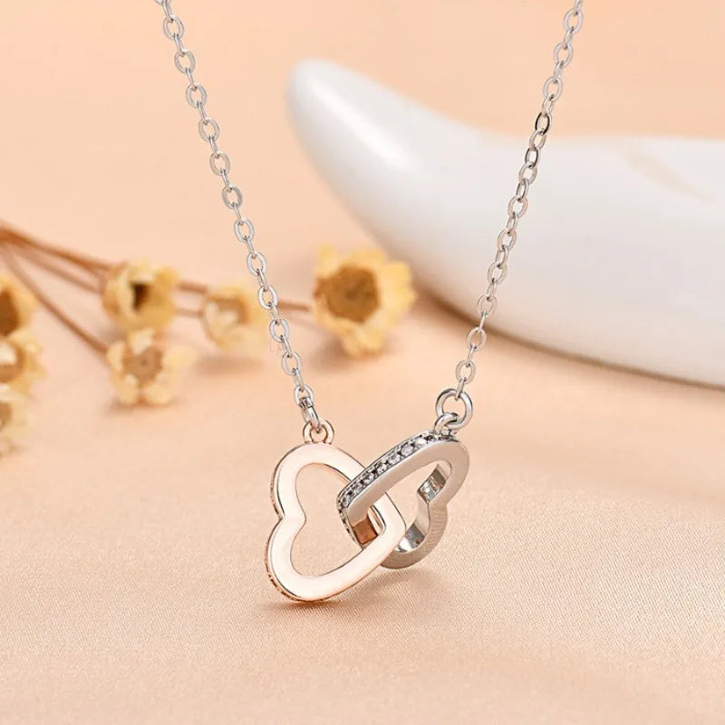Double Ring Hollow Love Necklace for Mom, Contrast Color Design with Gift Card Ladies Fashion Jewelry