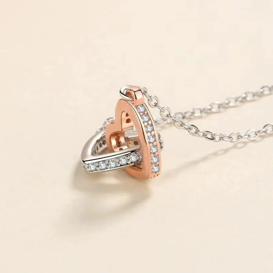 Double Ring Hollow Love Necklace for Mom, Contrast Color Design with Gift Card Ladies Fashion Jewelry