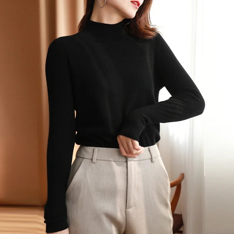 Women&#39;s Chic Turtleneck Sweater: Slim Fit, Soft Knit Pullover for Autumn/Winter