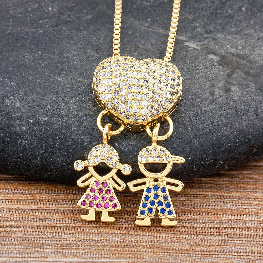 Nidin Luxury Crystal Zircon Heart Pendant Necklace for Girls and Boys, Romantic Inlaid Design Fashion