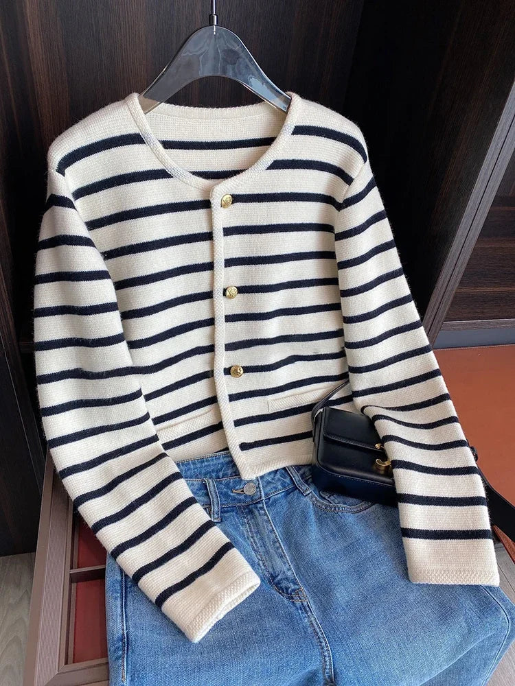 Women&#39;s Striped Knitted Cardigan: O-Neck Casual Sweater for Spring &amp; Autumn